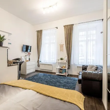 Stylish Downtown Apartman *